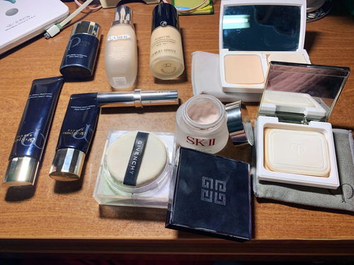 肤色的秘密 化妆品与自我认知的交织